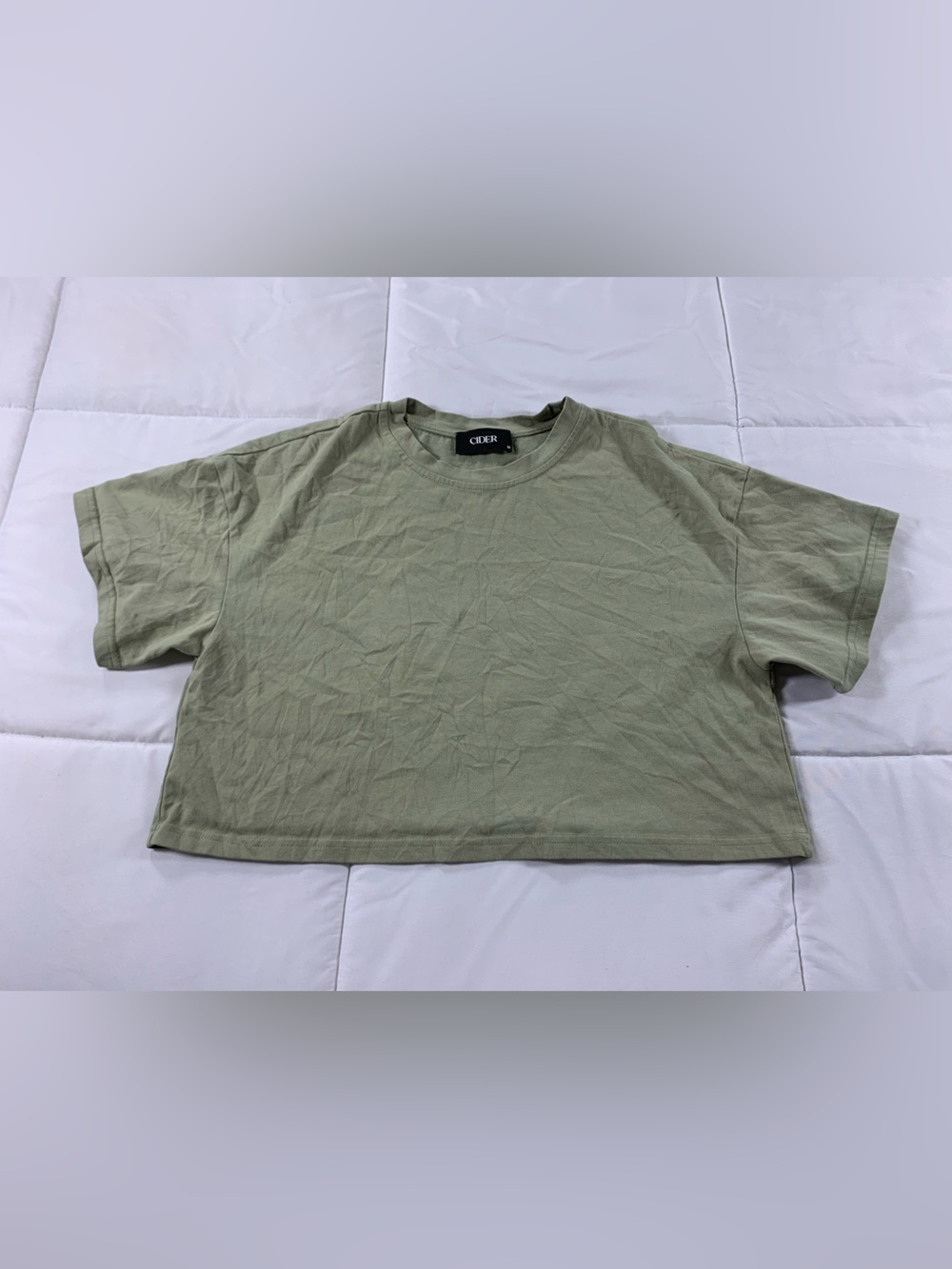 Pre loved CIDER crop top womens size M